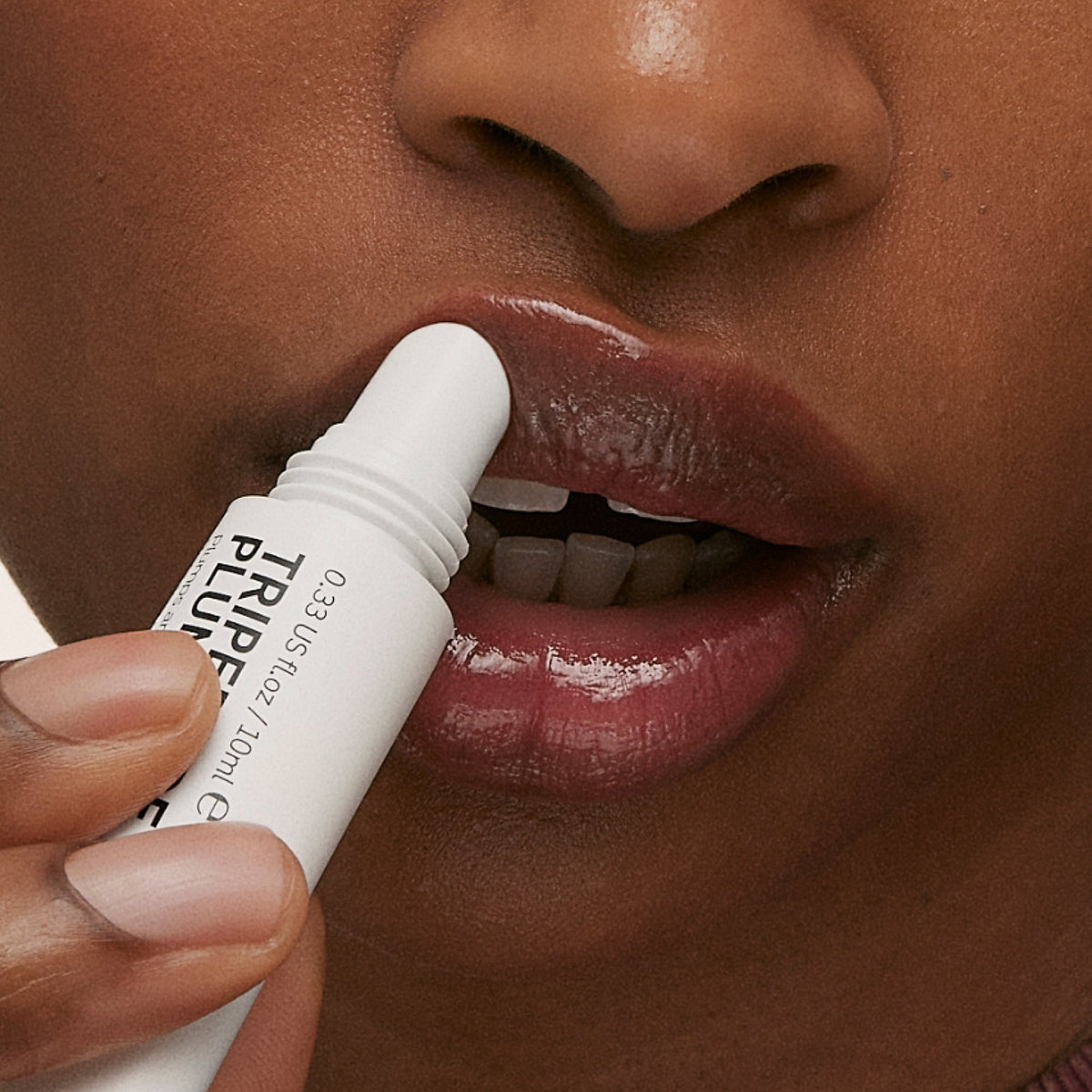 tripeptide-plumping-berry-lip-balm-m5 ApplicationBerry.jpg