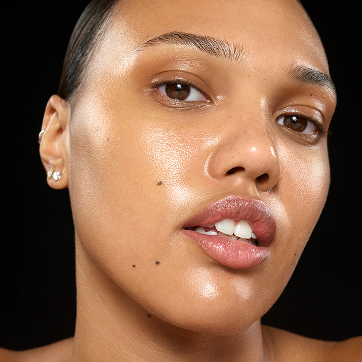 the-bestselling-intro-to-great-skin-m8 InsiderKit_UK_Model2_2000x2000_d49c66d7-afe9-44f8-93cf-038360f6f620.jpg